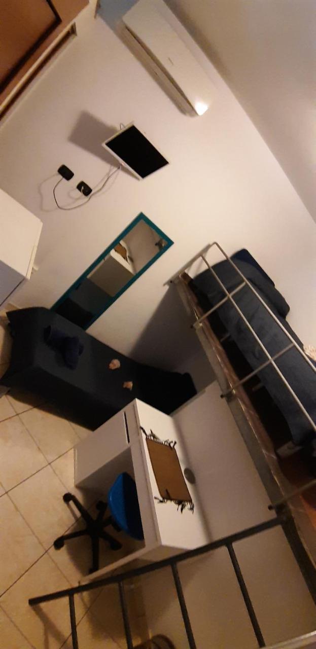 Residenza Il Castello Hotel Naples Luaran gambar