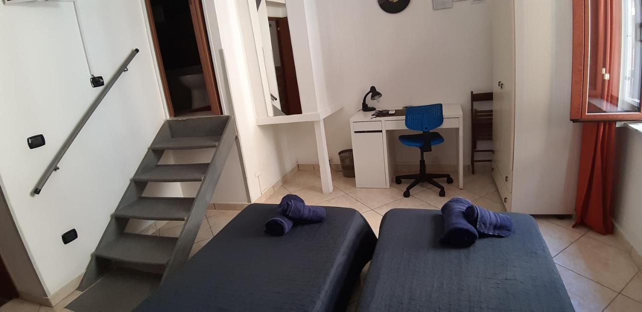 Residenza Il Castello Hotel Naples Luaran gambar