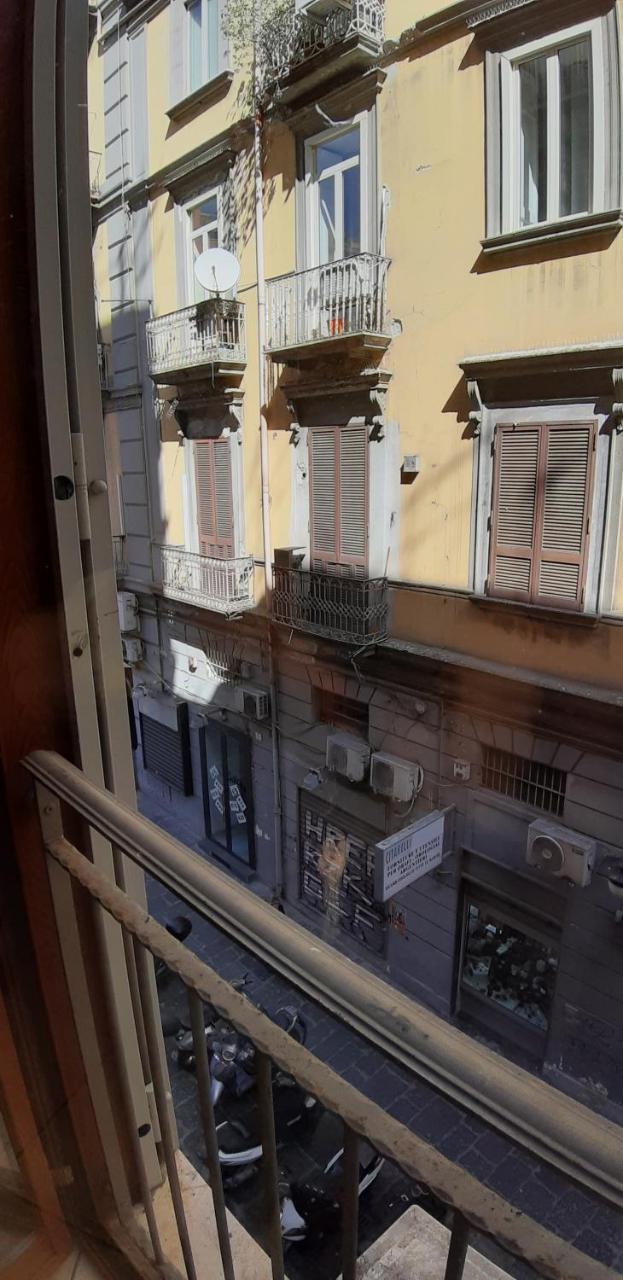 Residenza Il Castello Hotel Naples Luaran gambar